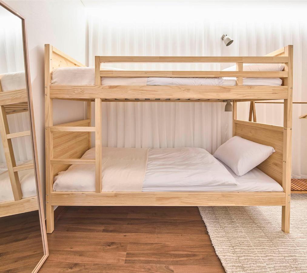 Futon Guesthouse Сеул Екстериор снимка
